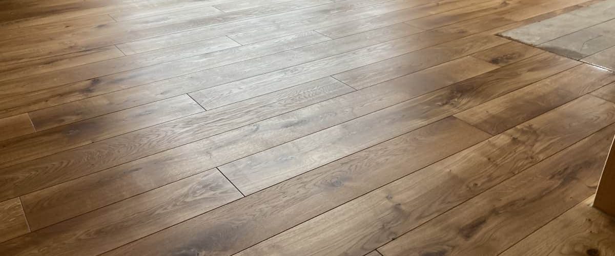 33693D89-06C6-40F0-992A-B5924FA130B8